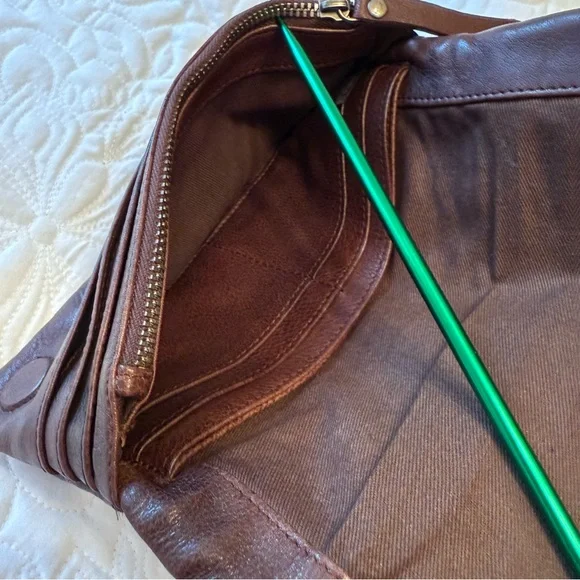 Latico Textured Brown Leather Terry Wallet Multi Card - Picture 10 of 11